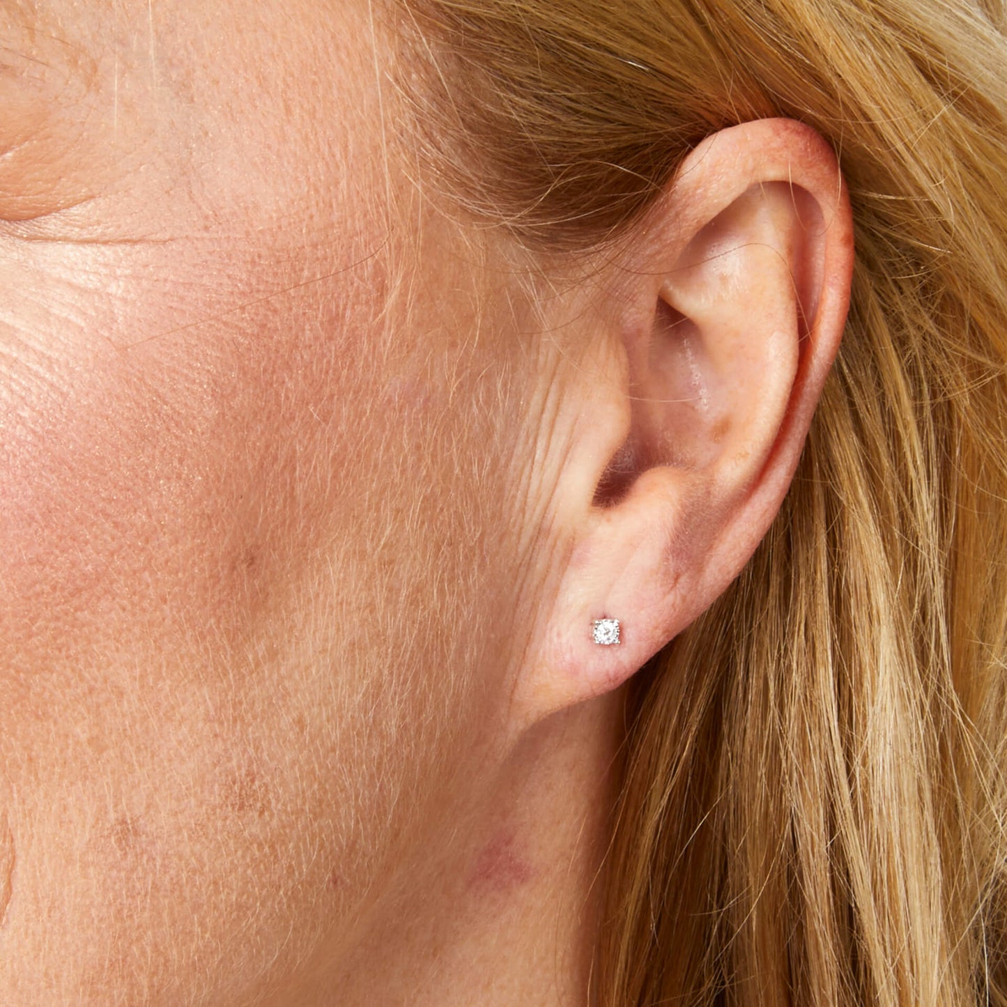 Mini Diamond Stud Earrings in 9ct Gold