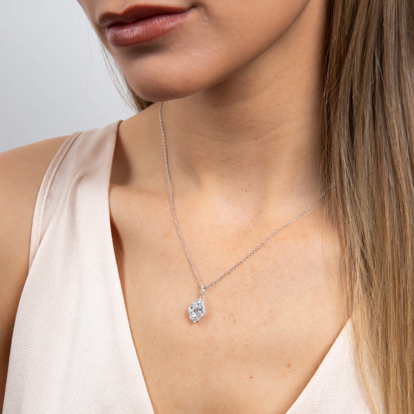 Oval Cluster Pendant