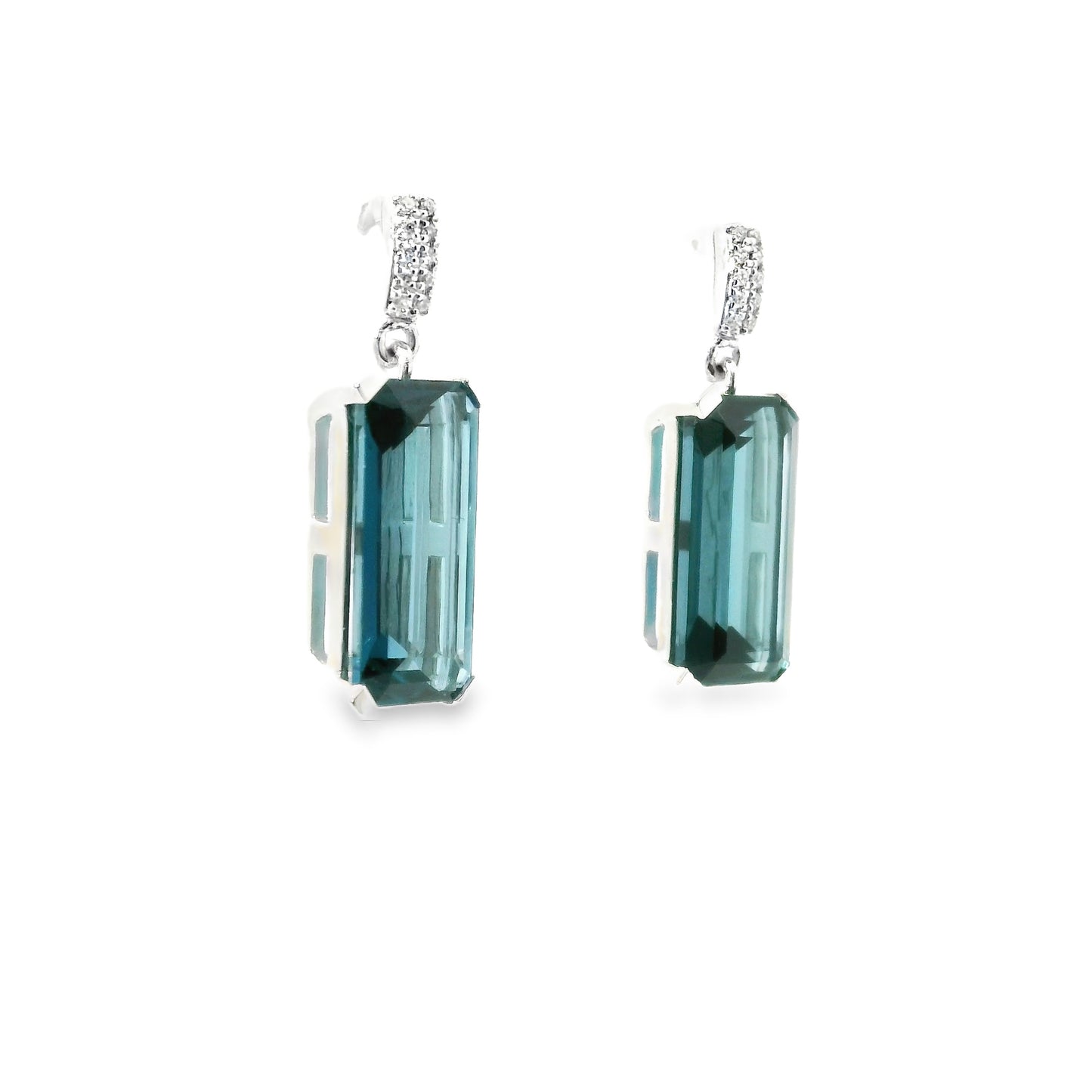 9ct White Gold London Blue Topaz Earrings