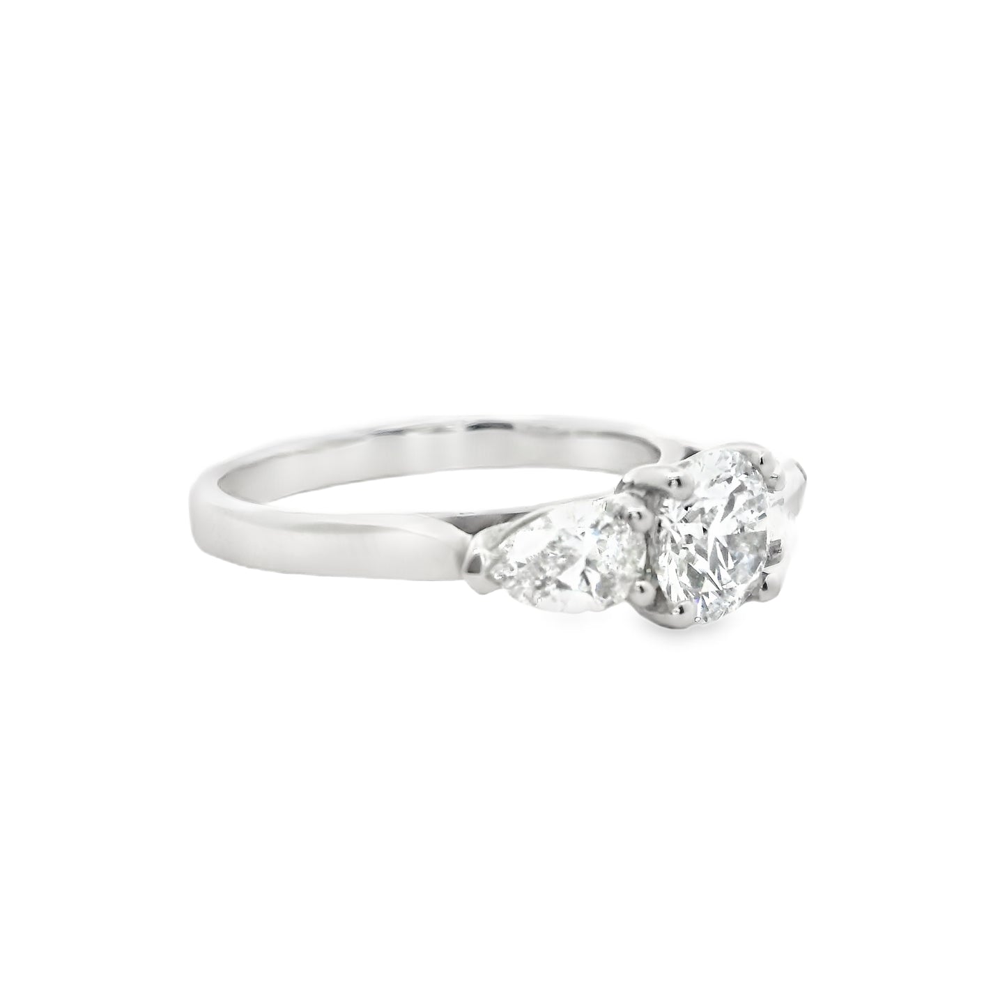 Platinum Ring with 1.75ct Laboratory Grown Diamonds