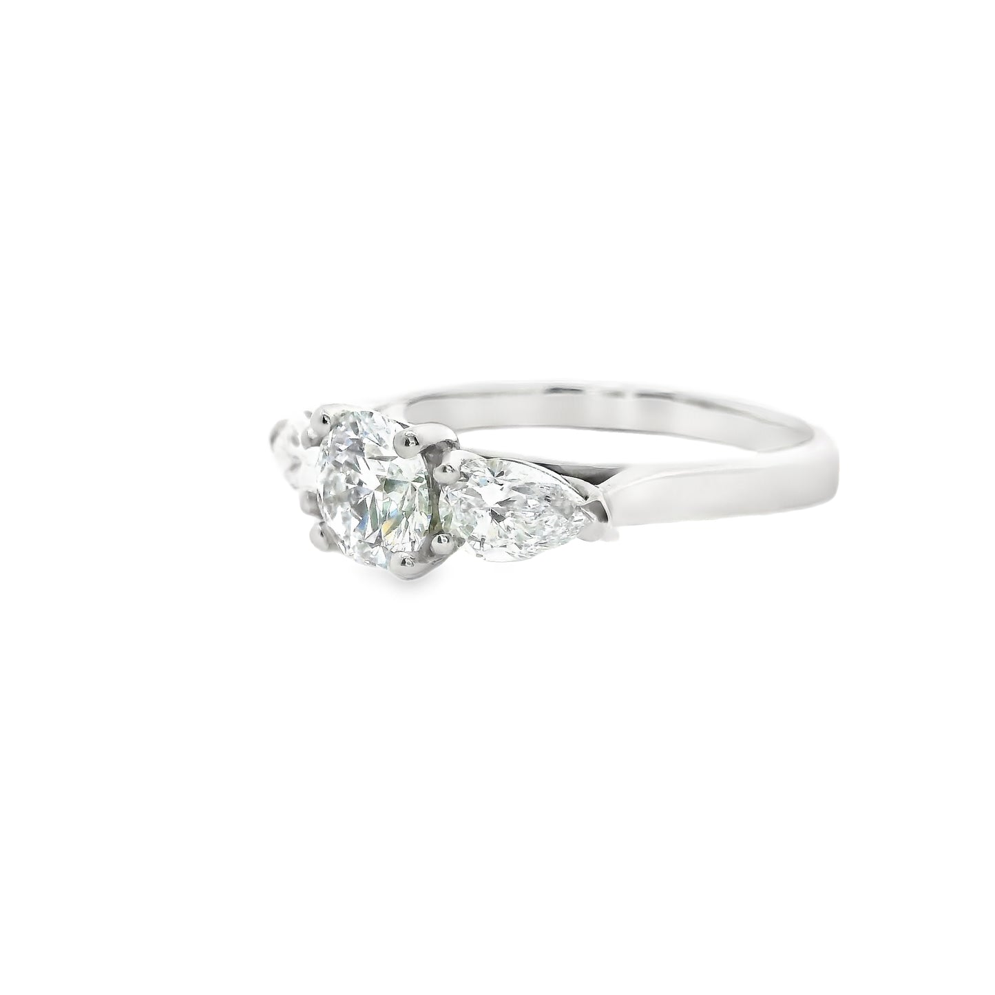 Platinum Ring with 1.75ct Laboratory Grown Diamonds