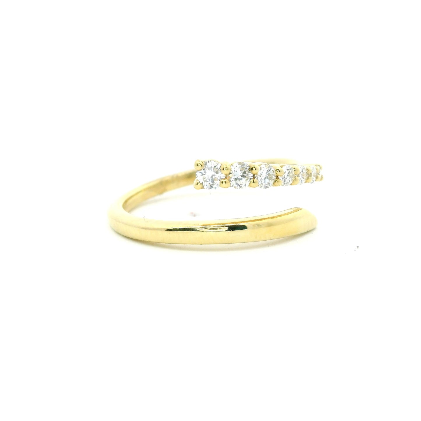 9ct Gold Ring with Laboratory Grown Diamonds