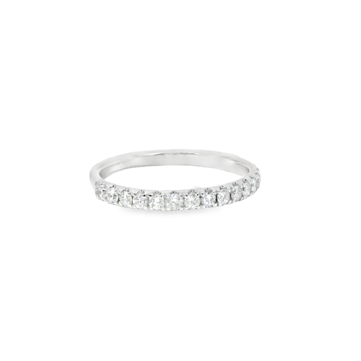 18ct White Gold Ring with Diamonds