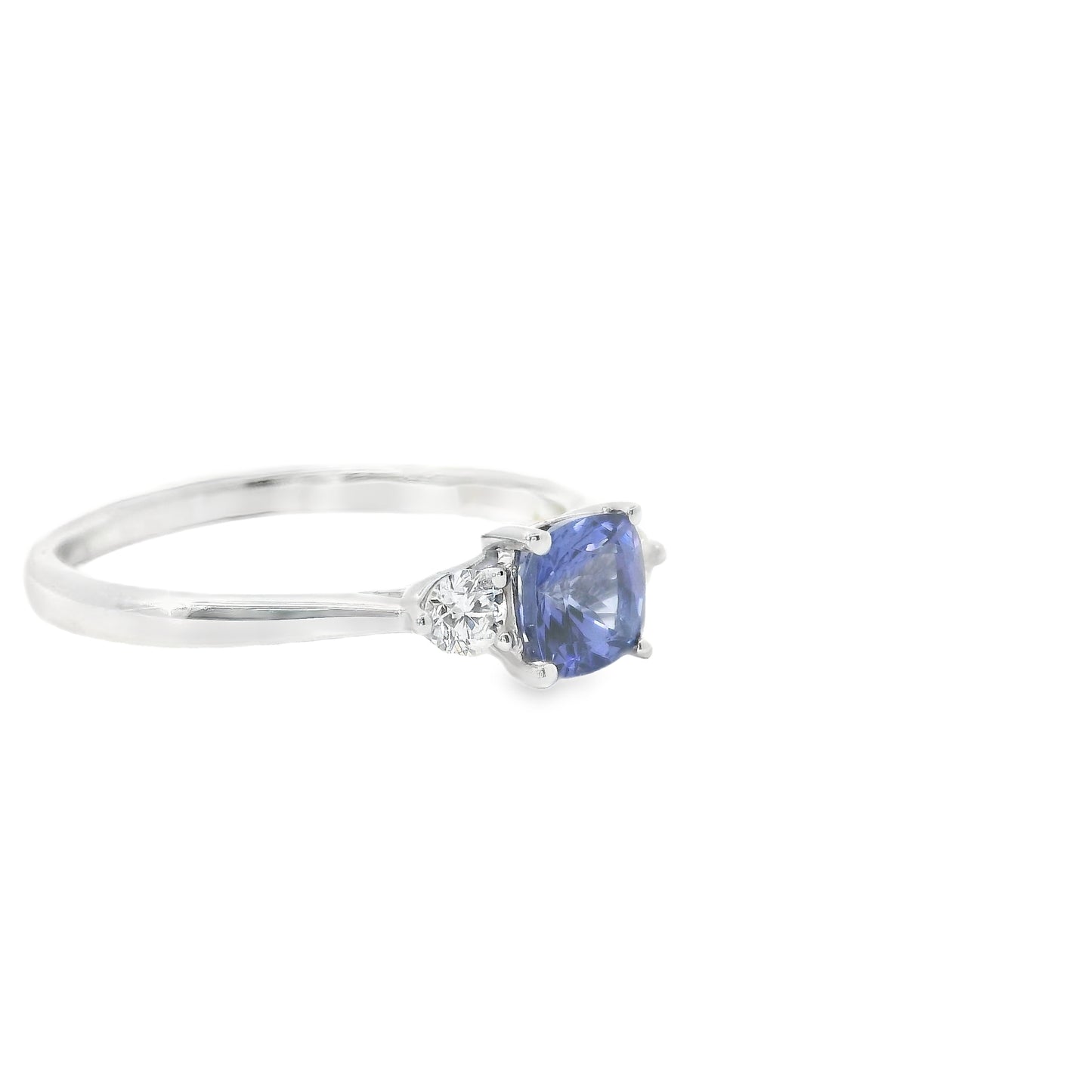 9ct White Gold Ring with Tanzanite and Diamonds