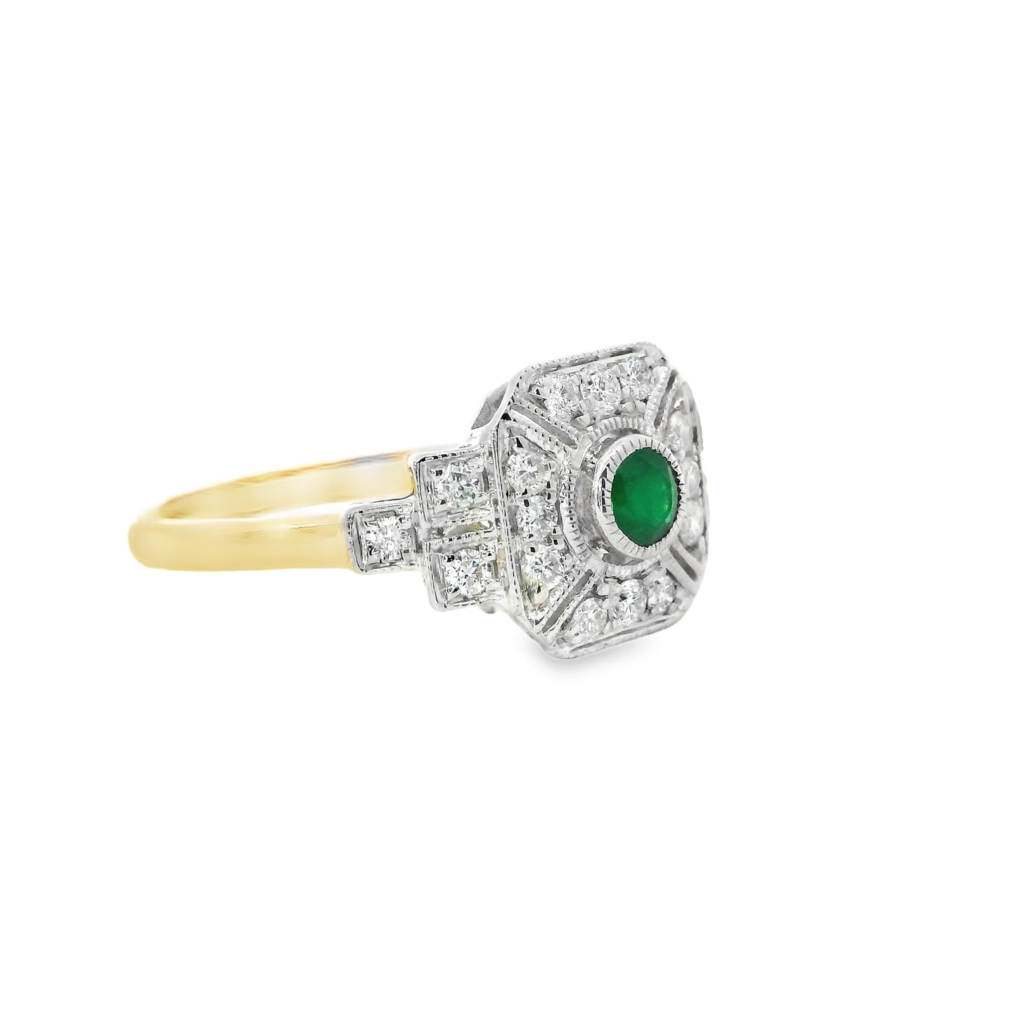 9ct Ring with Emerald and Diamonds