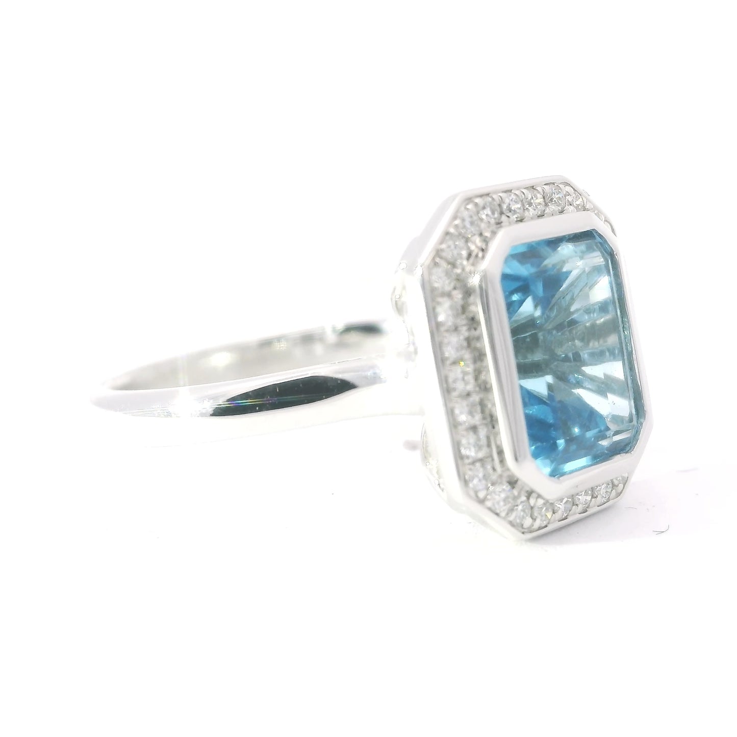 9ct White Gold Ring with Blue Topaz and Diamonds