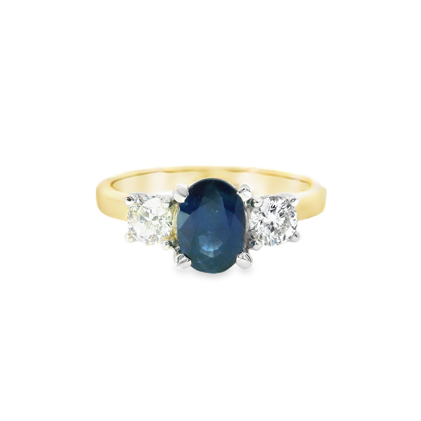 18ct Gold Ring with Sapphire and Diamonds