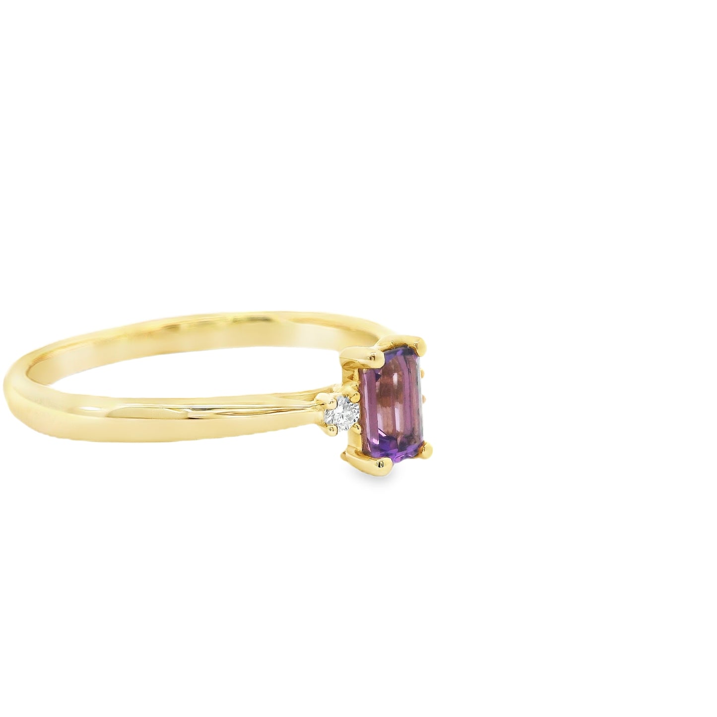 9ct Gold Amethyst Ring with Diamonds 2RD.04 AMY.23