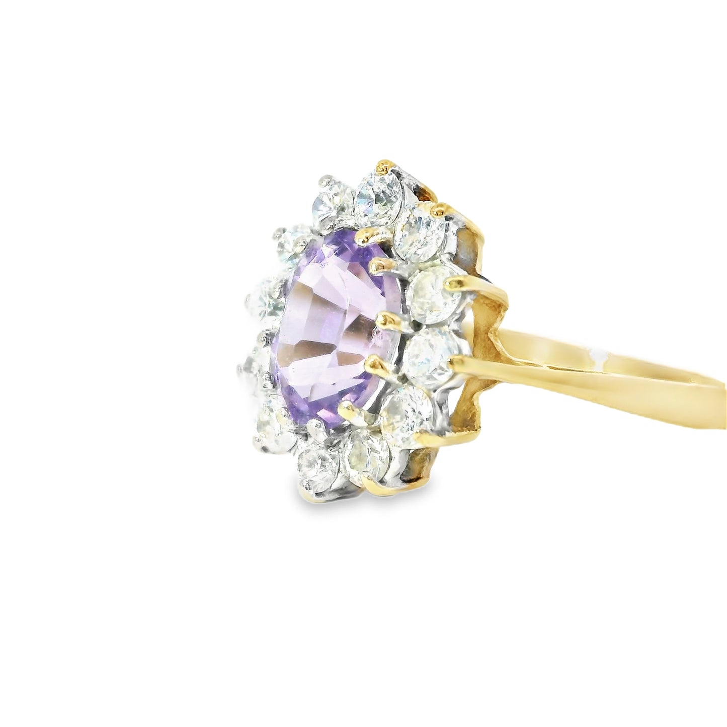 9ct Gold Ring with Amethyst