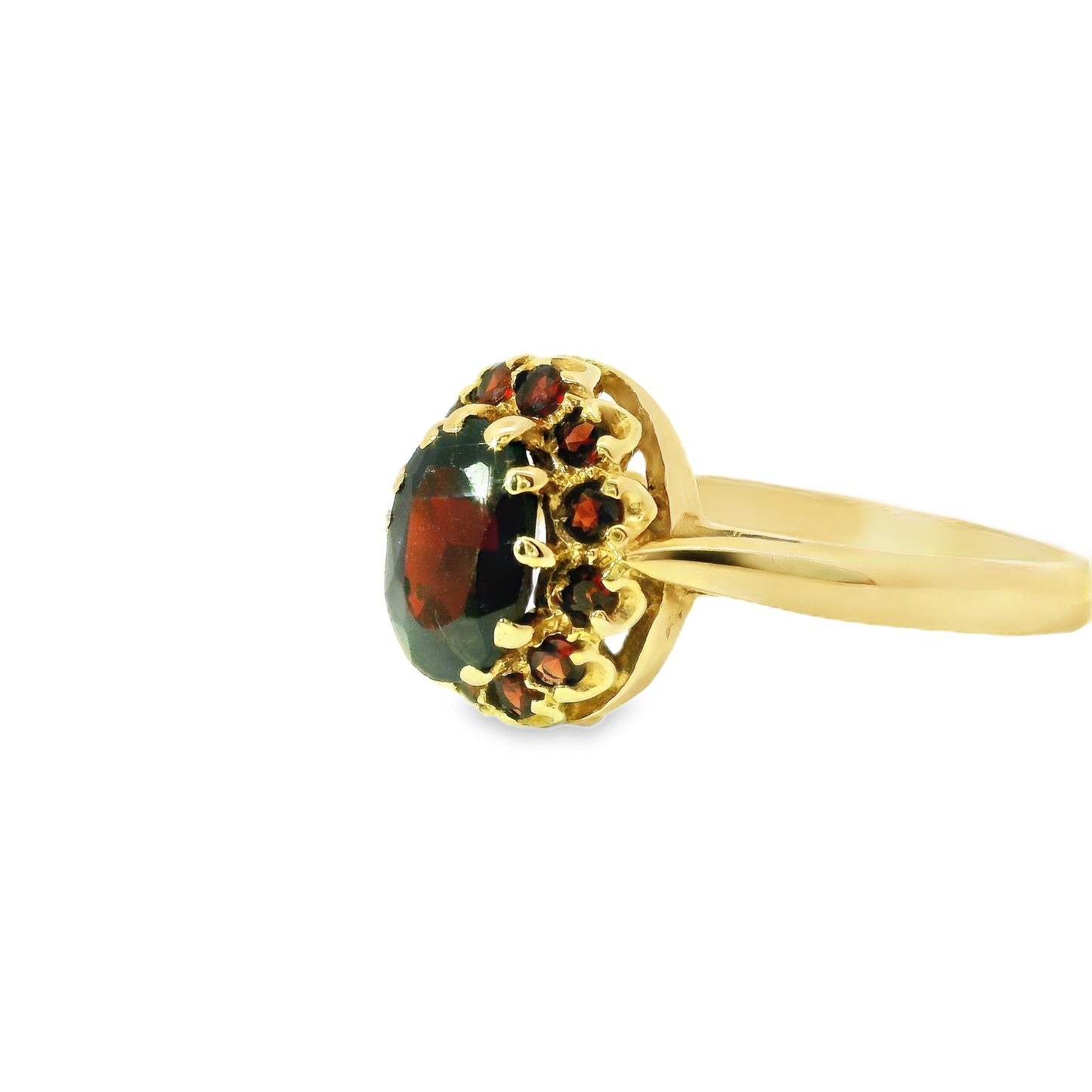 9ct Gold Ring with Garnets