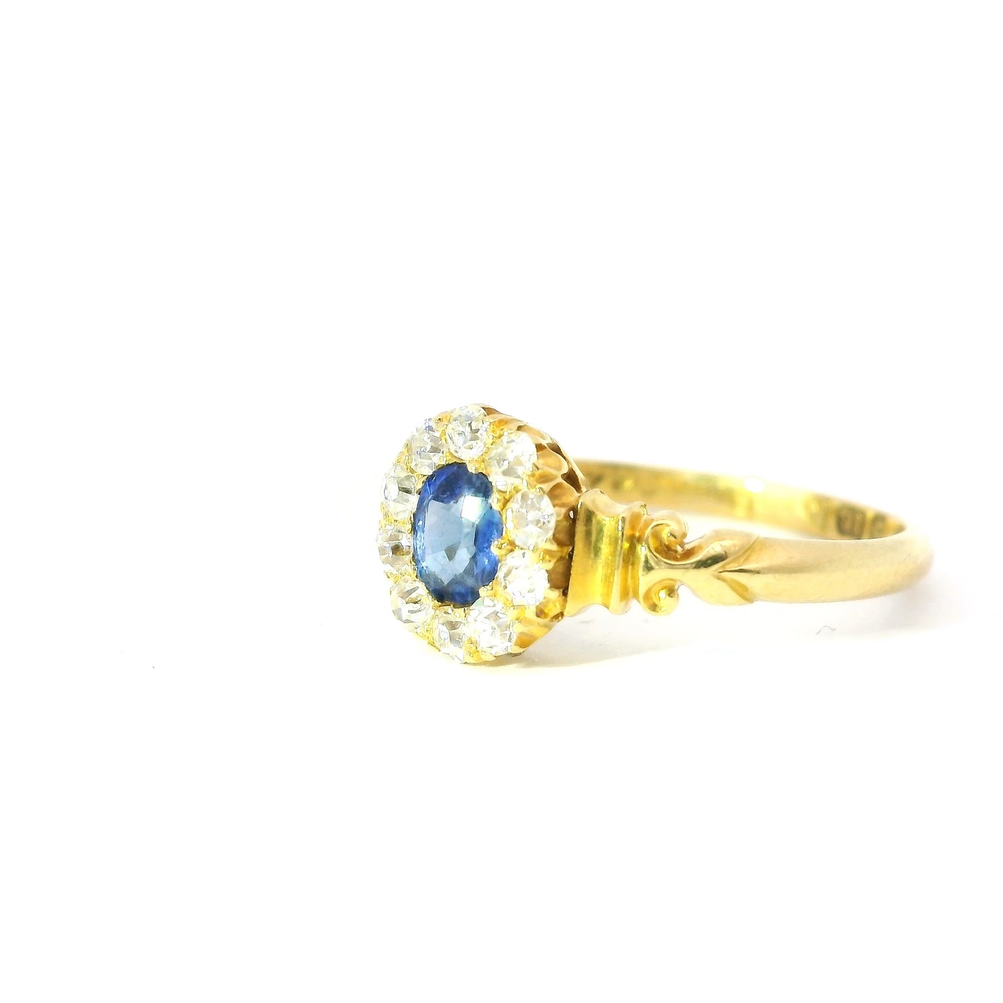 18ct Edwardian Ring with Sapphire and Diamonds