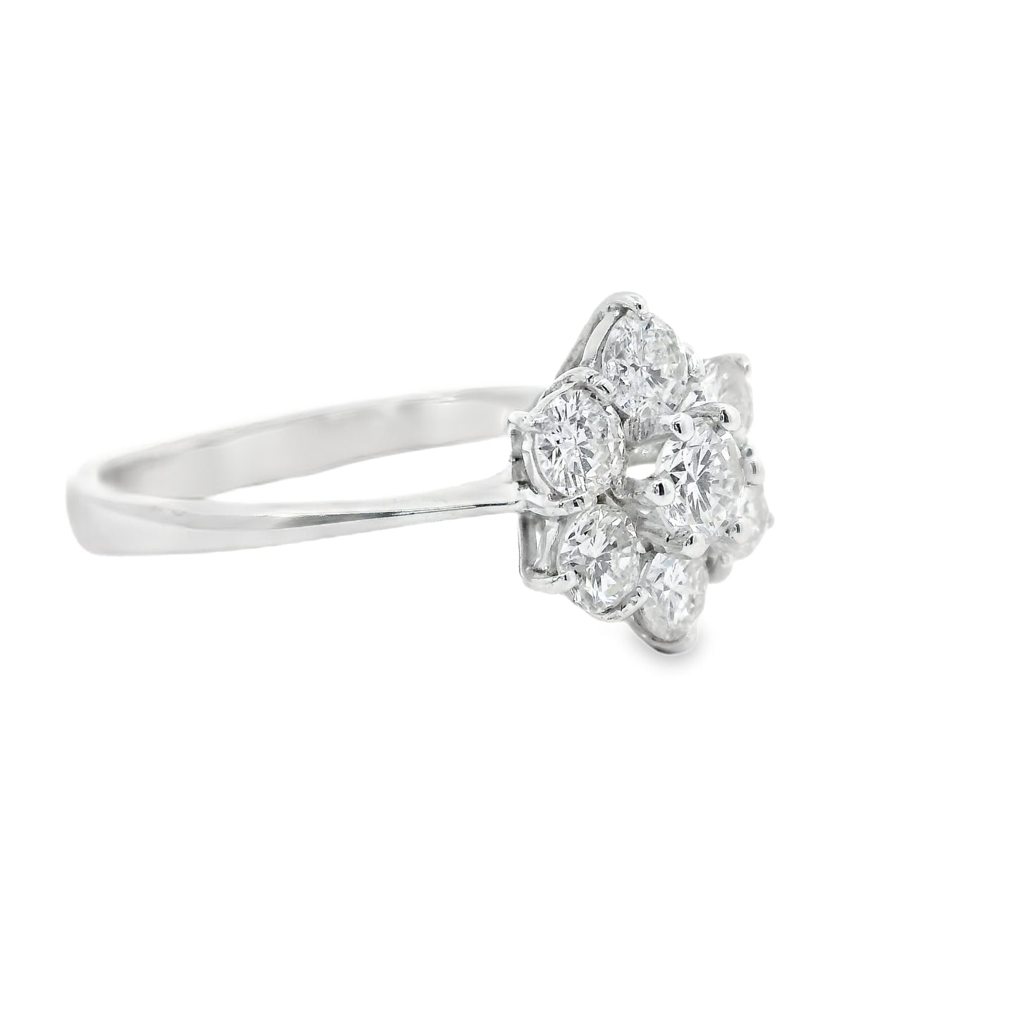 18ct White Gold Ring with Diamonds