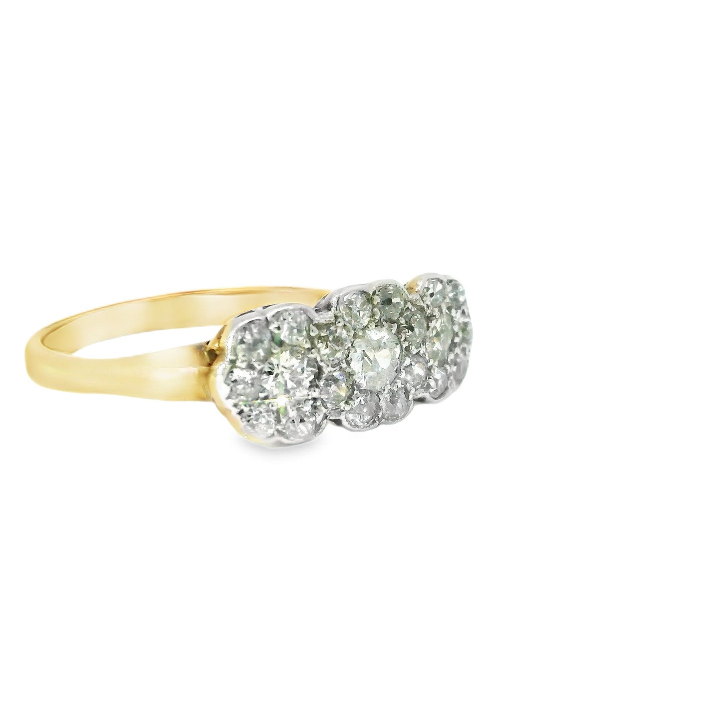 18ct Antique Triple Cluster Daisy Ring