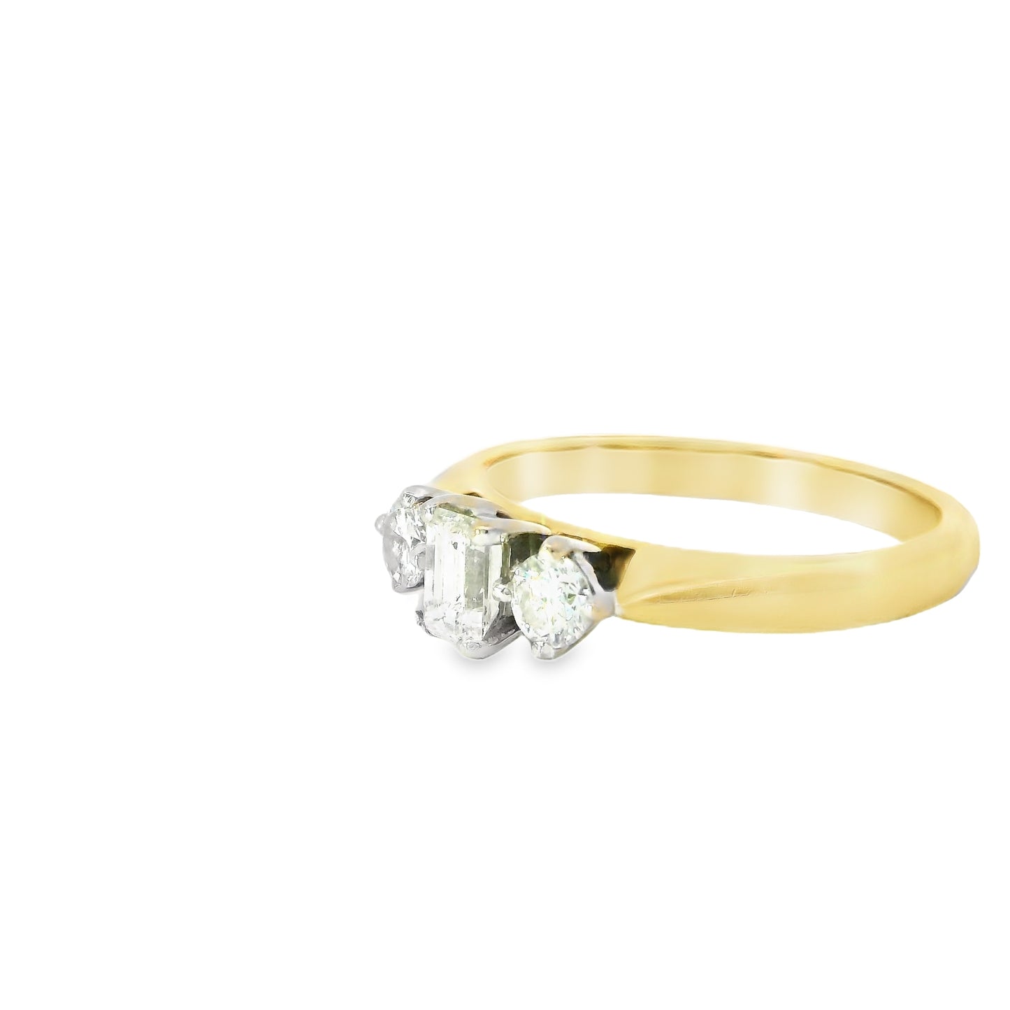 18ct Gold Ring with Diamonds