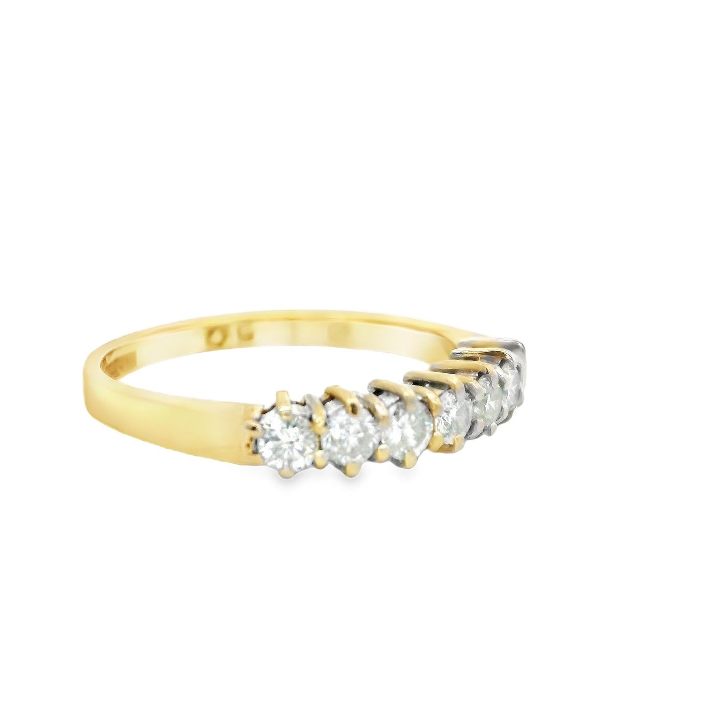 18ct Gold Ring with Diamonds