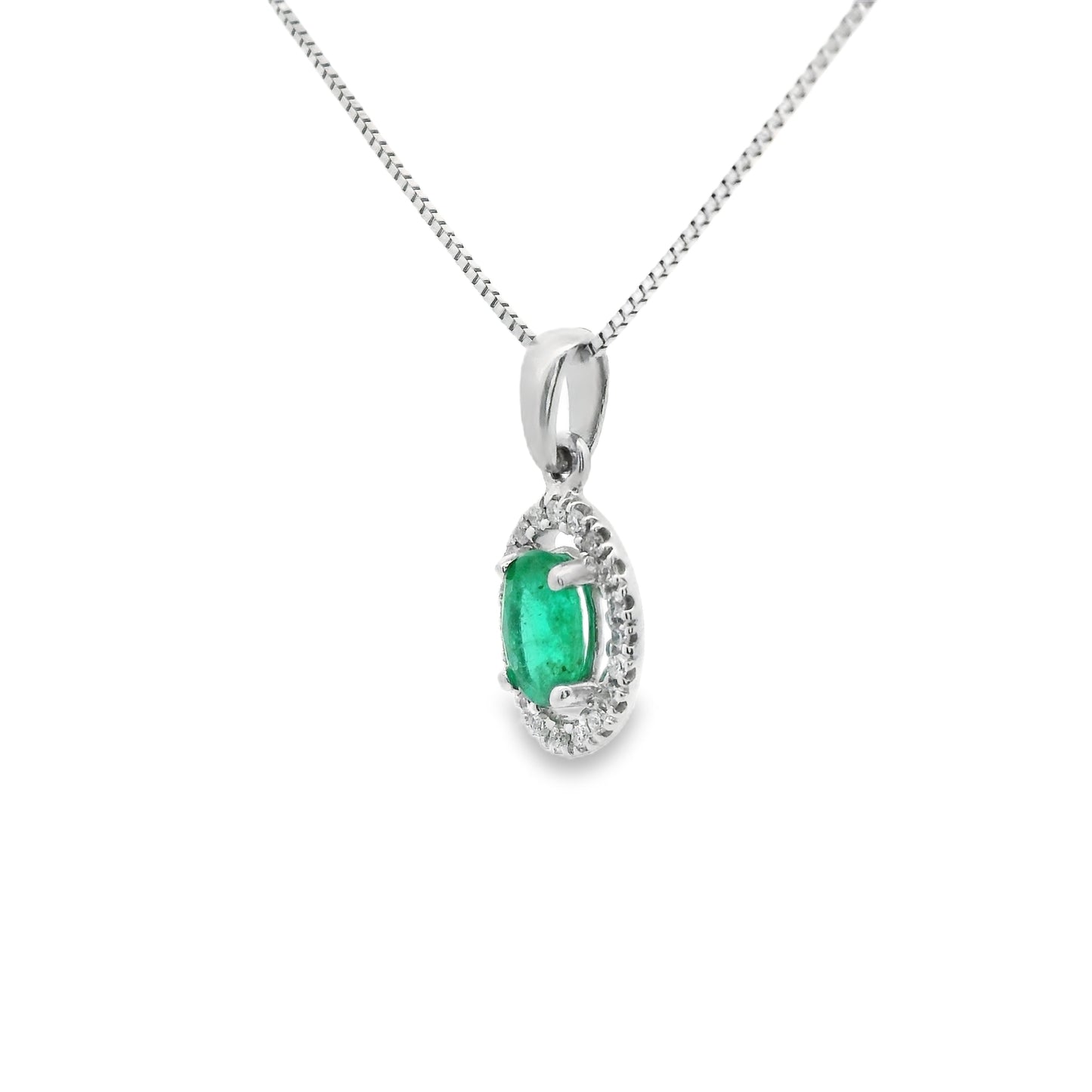 18ct White Gold Emerald and Diamonds Pendant