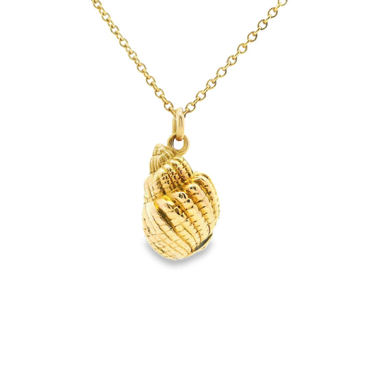 9ct Gold Shell Pendant with Pearl