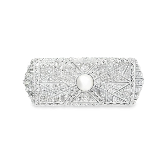 Platinum Edwardian Brooch with Diamonds and Pearl