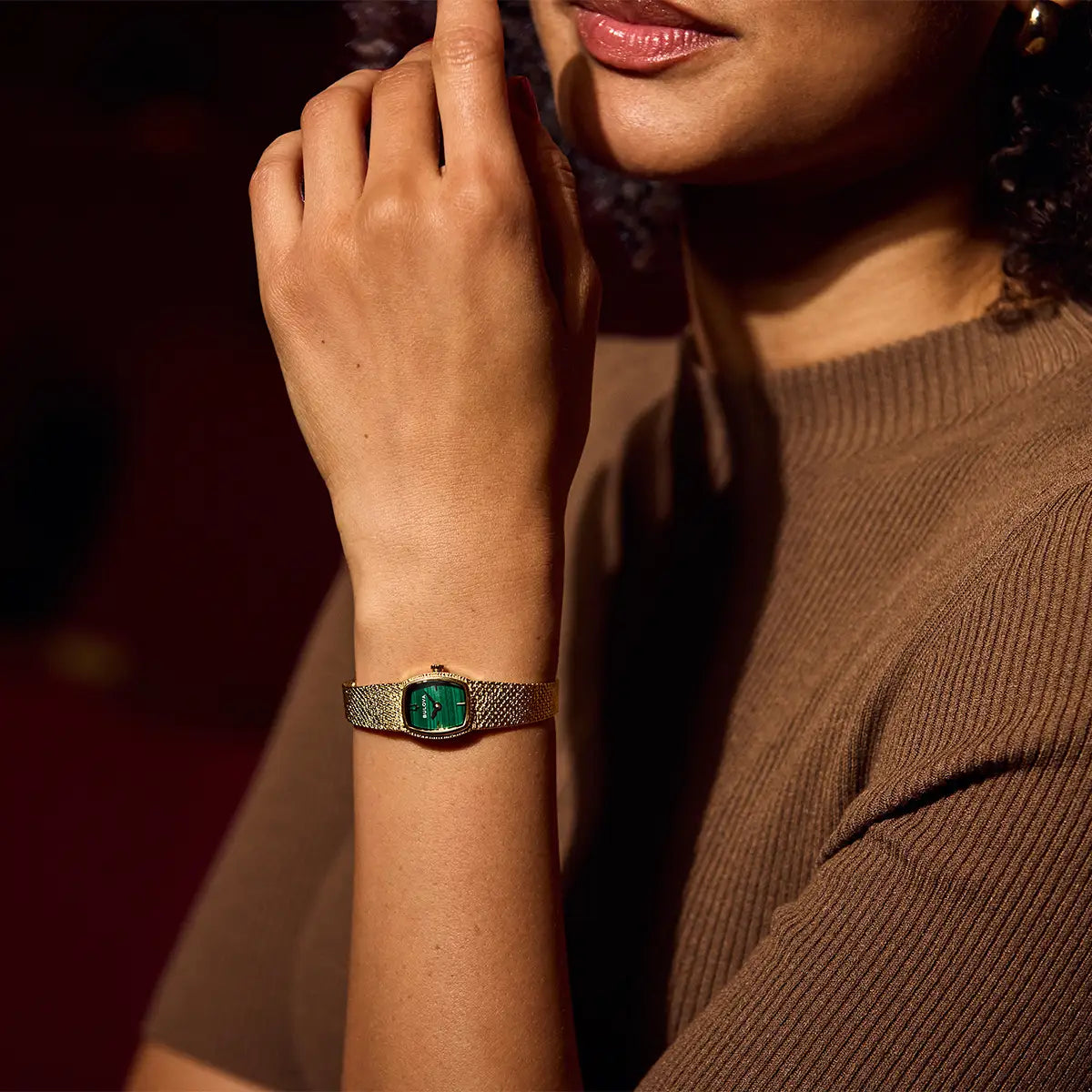 Bulova Goddess of Time 97L184 genuine natural malachite dial with gold-tone hands