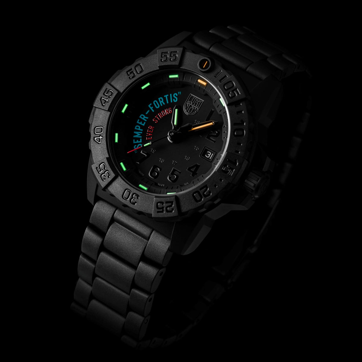 Luminox XS.3515.N CARBONOX case and screw-down crown