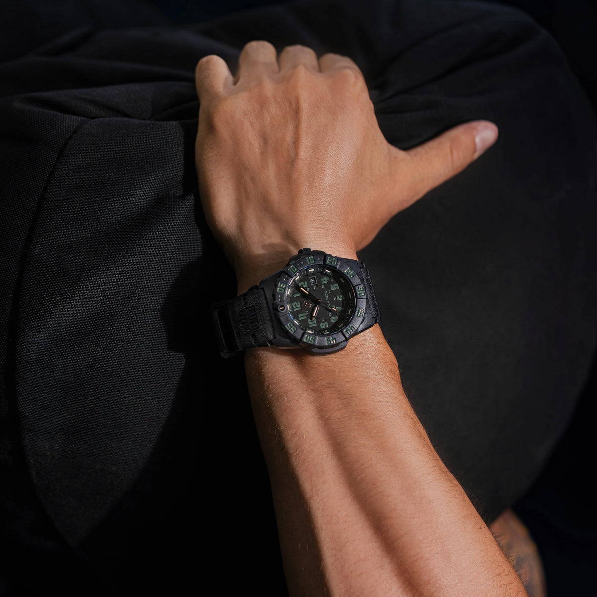 Luminox Navy SEAL XS.3567 black 44mm CARBONOX watch with green accents