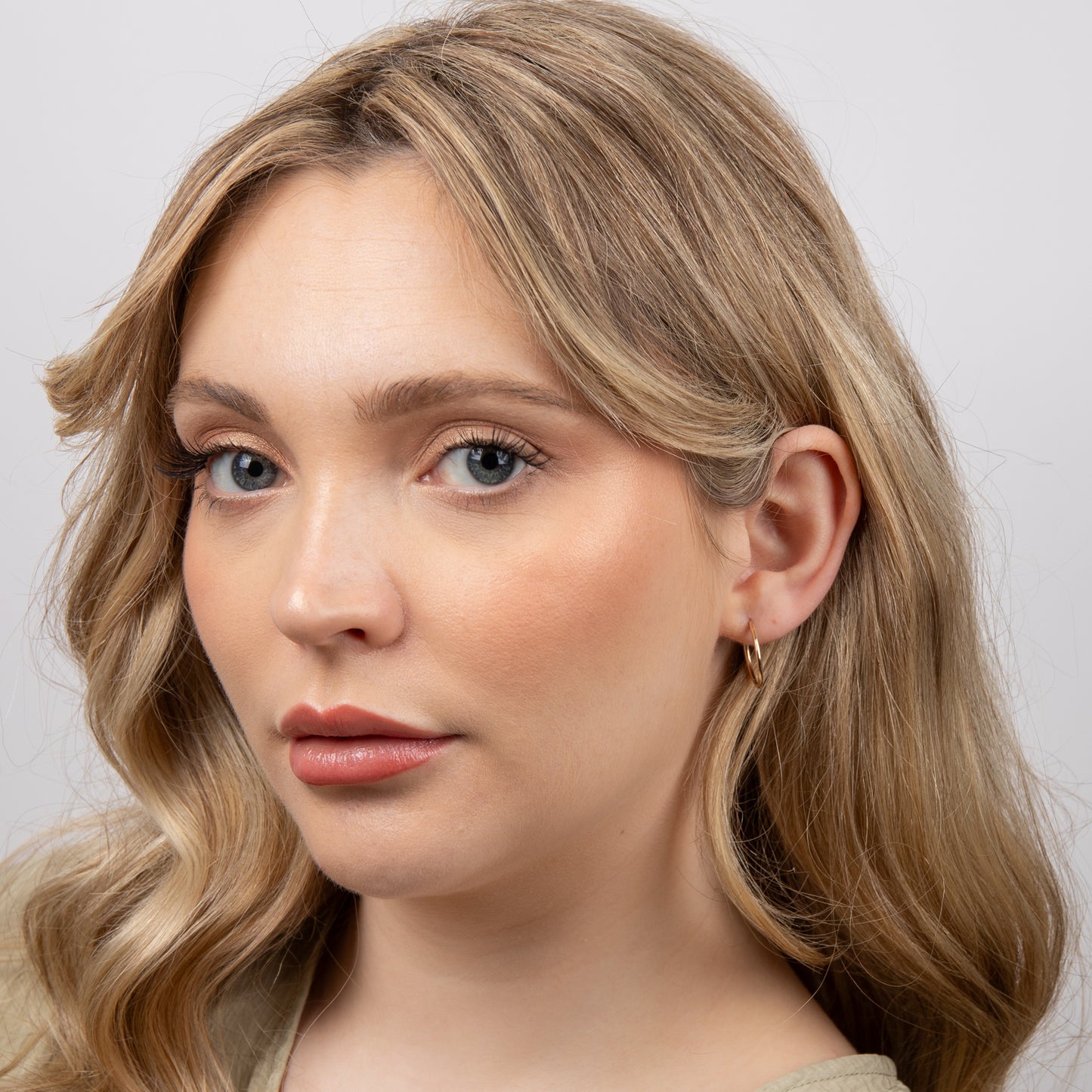 Sleeper Hoop Earrings in 9ct Gold 15mm