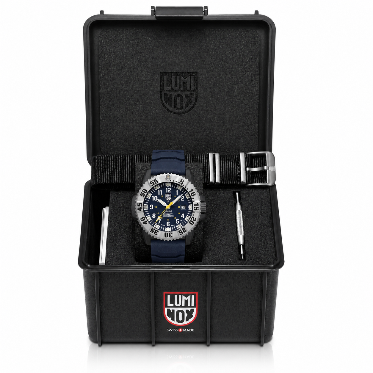 Luminox MIL-SPEC XL.3355.SET watch set with presentation case and additional strap