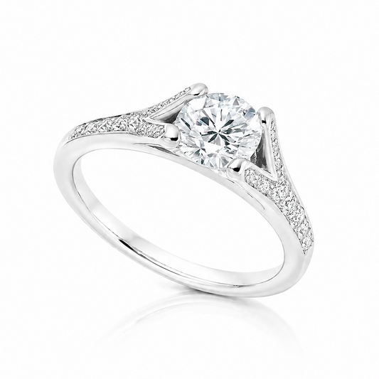 The Helena Platinum 950 engagement ring with GIA-certified 0.50ct E SI2 natural round brilliant diamond and diamond-set split shoulders.