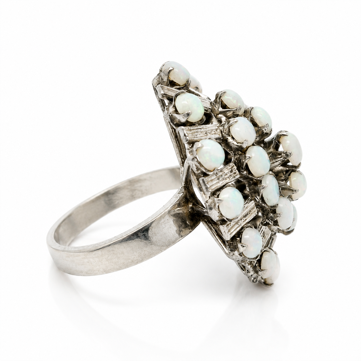 Vintage 10ct White Gold Opal Cluster Ring