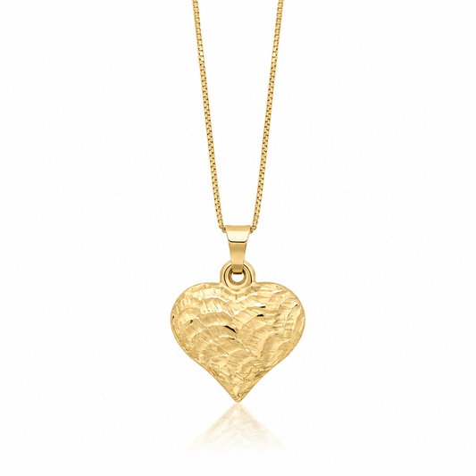 9ct yellow gold ripple texture heart pendant on Venetian box chain