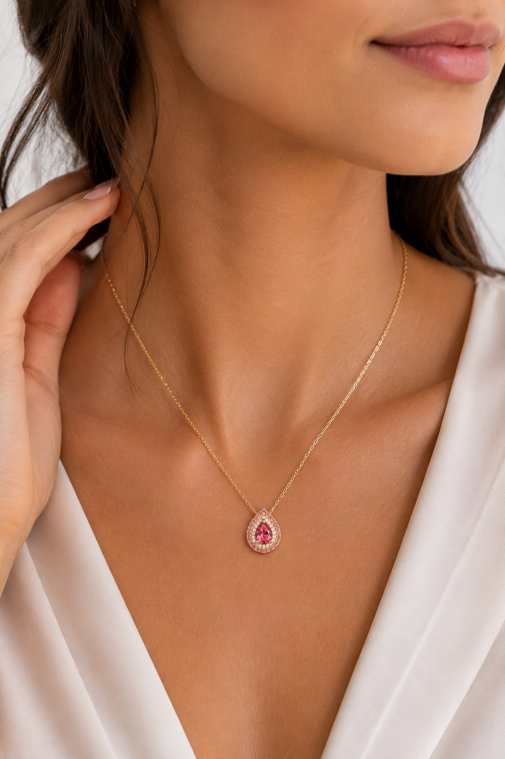 18ct Pink Tourmaline Pendant with Diamond