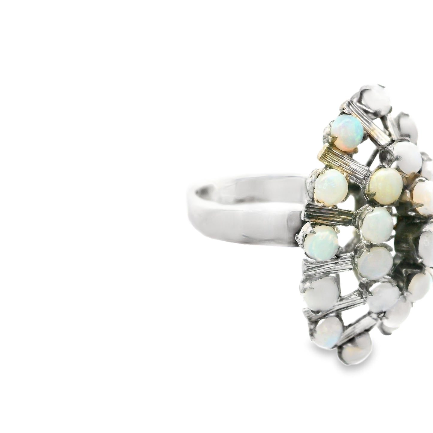 10ct Vintage Ring with Opals