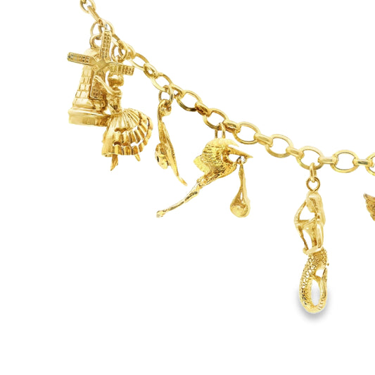 9ct 9 Charms Bracelet