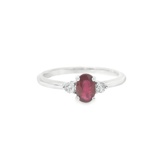 18ct White Gold Ring with Ruby and Diamonds