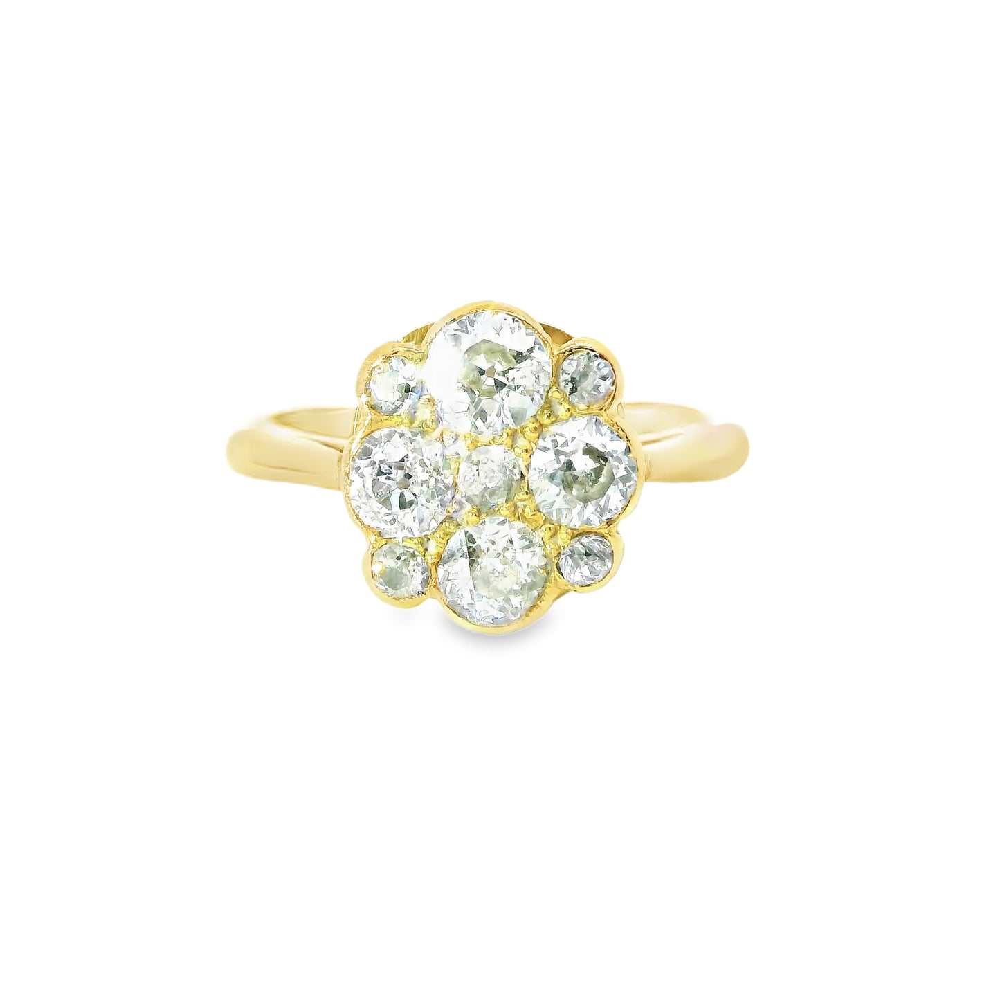 18ct Gold Vintage Daisy Ring