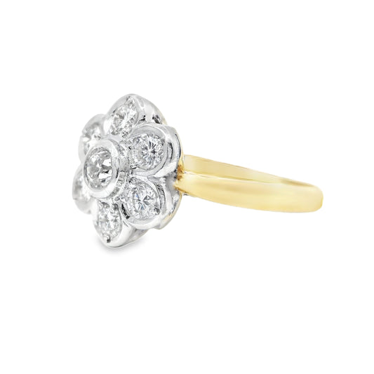 18ct Gold Daisy Ring with Diamonds