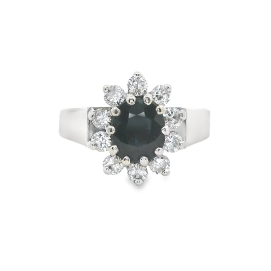 18ct White Gold Ring with Sapphire and Diamonds