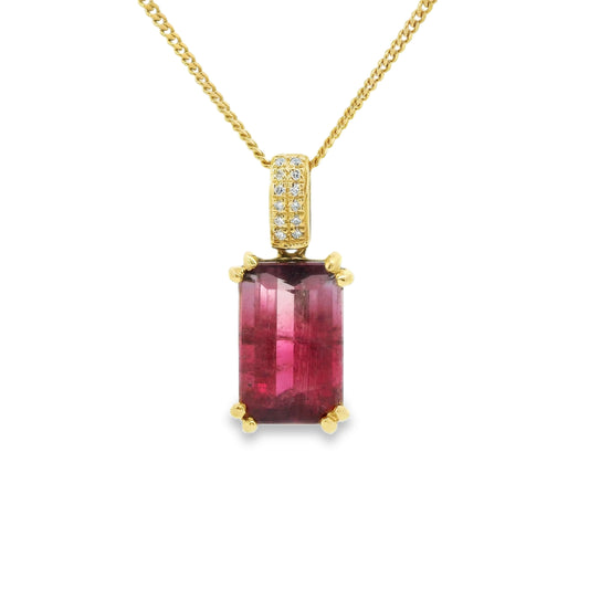18ct Gold Pendant with Pink Tourmaline