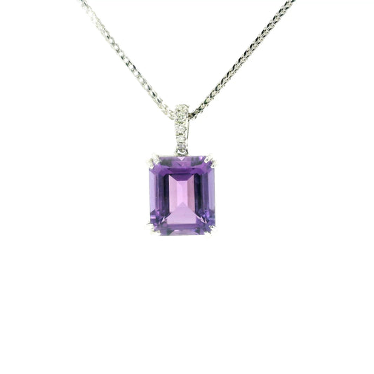 18ct White Gold Pendant with Amethyst and Diamodns