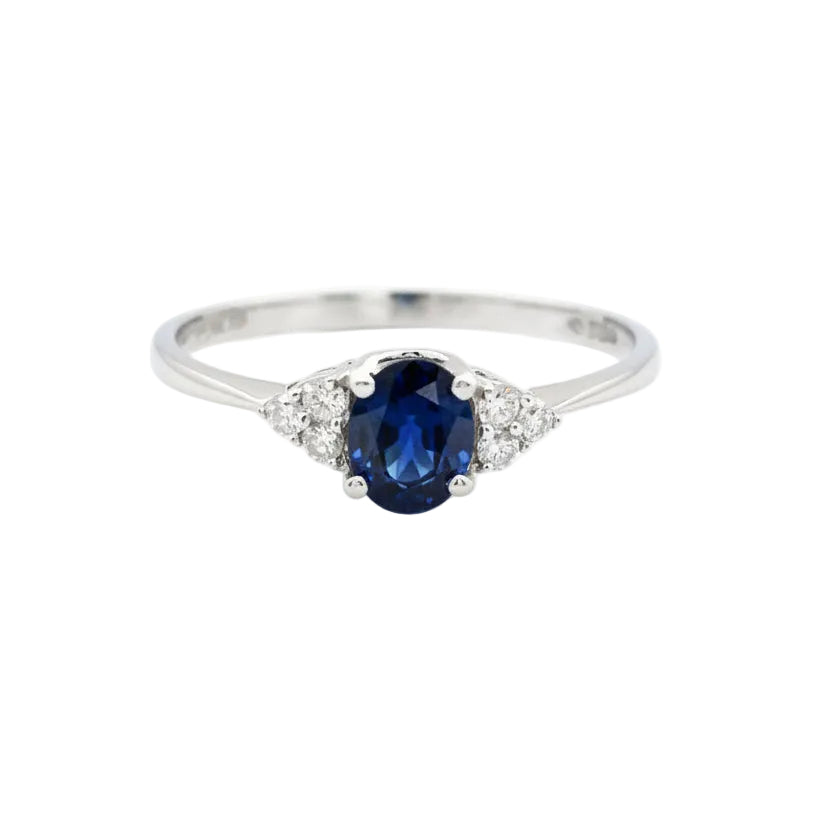 9ct White Gold Ring with Sappphire