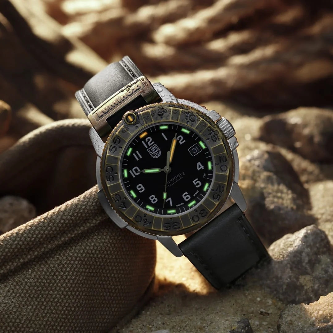 Luminox Adventure XL.1301 black genuine leather watch strap