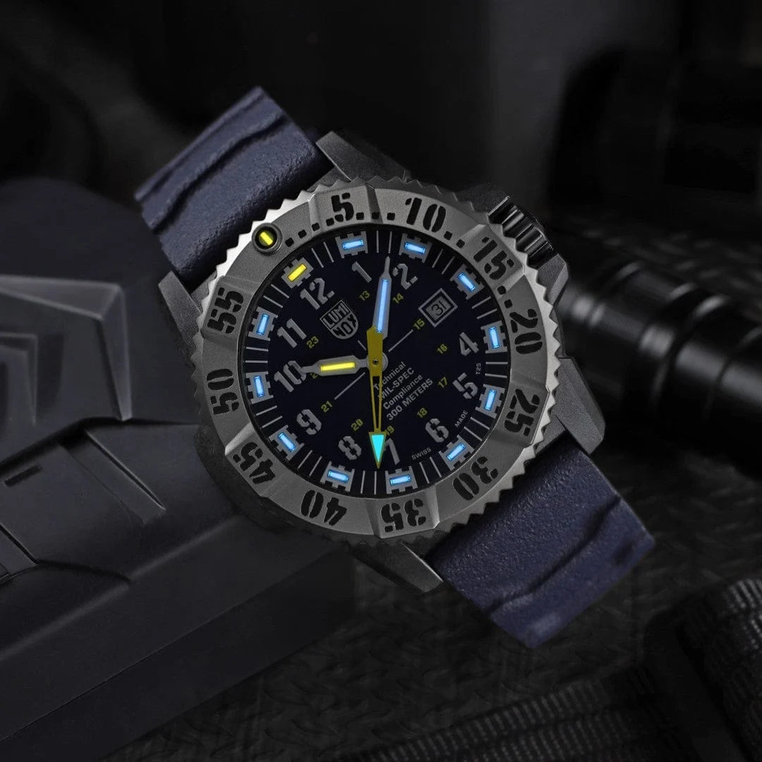 Luminox XL.3355.SET Luminox Light Technology illumination