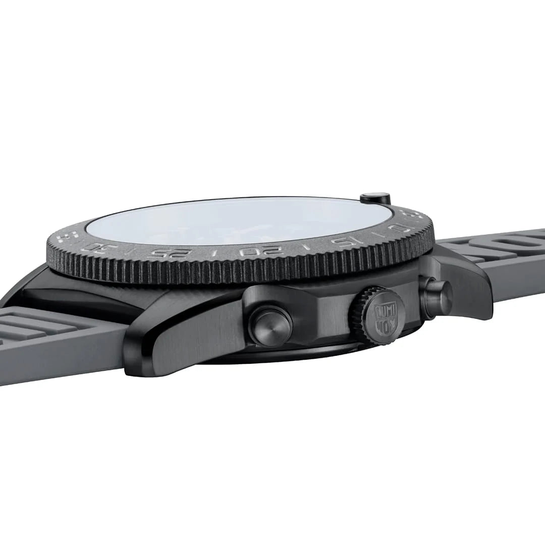 Side view of Luminox XS.3148 Pacific Diver Chronograph showing crown and chronograph pushers