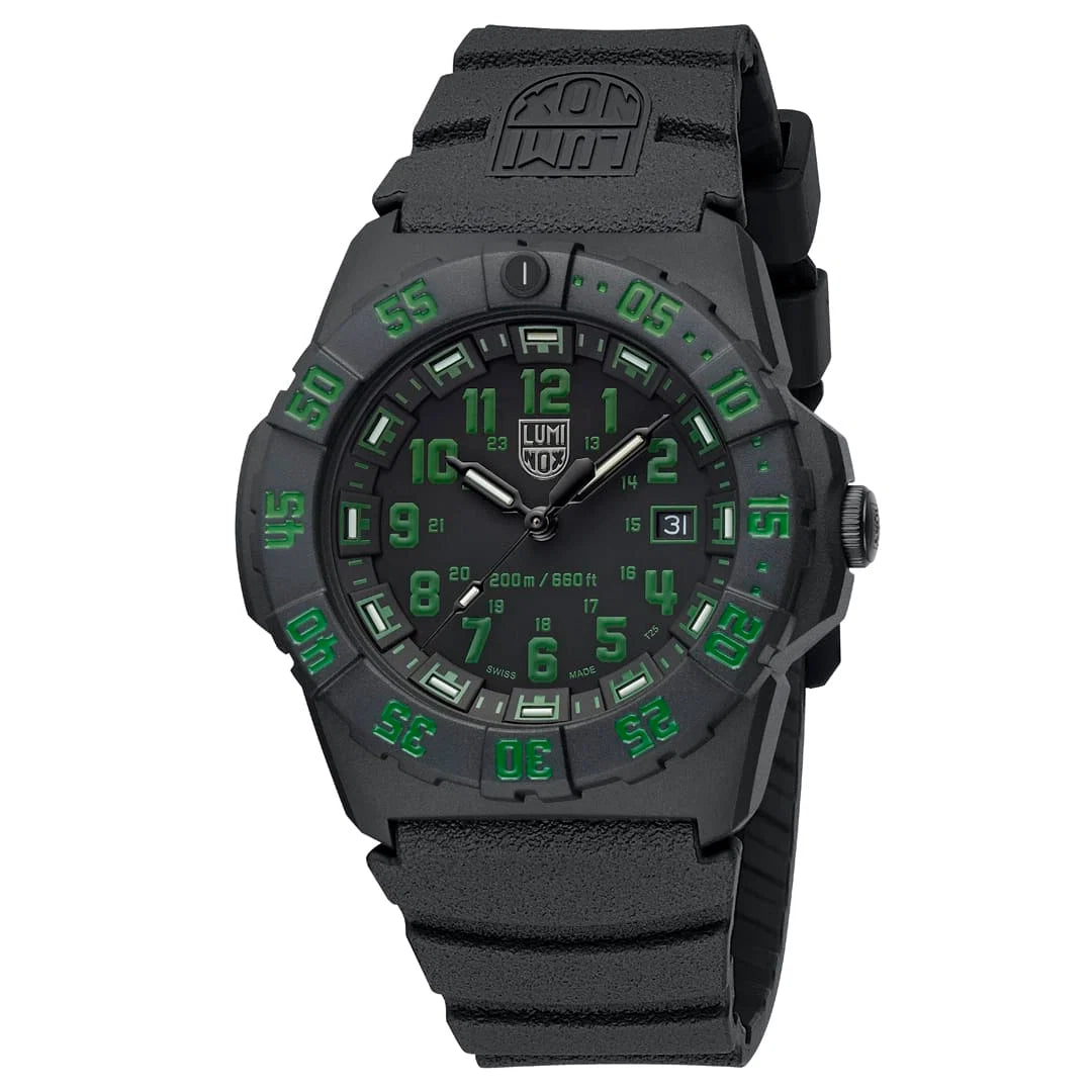 Luminox Navy SEAL XS.3567 black dial with green numerals